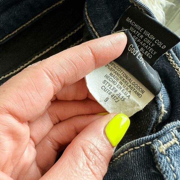 Flying Monkey - Mid Rise Ankle Cut Jean - Size 9 - Picture 3 of 8